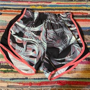 Nike® Women’s Tempo Dry Core Running Shorts